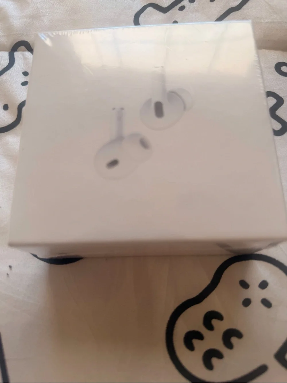 Apple AirPods Pro Earbuds in White with Charging Case